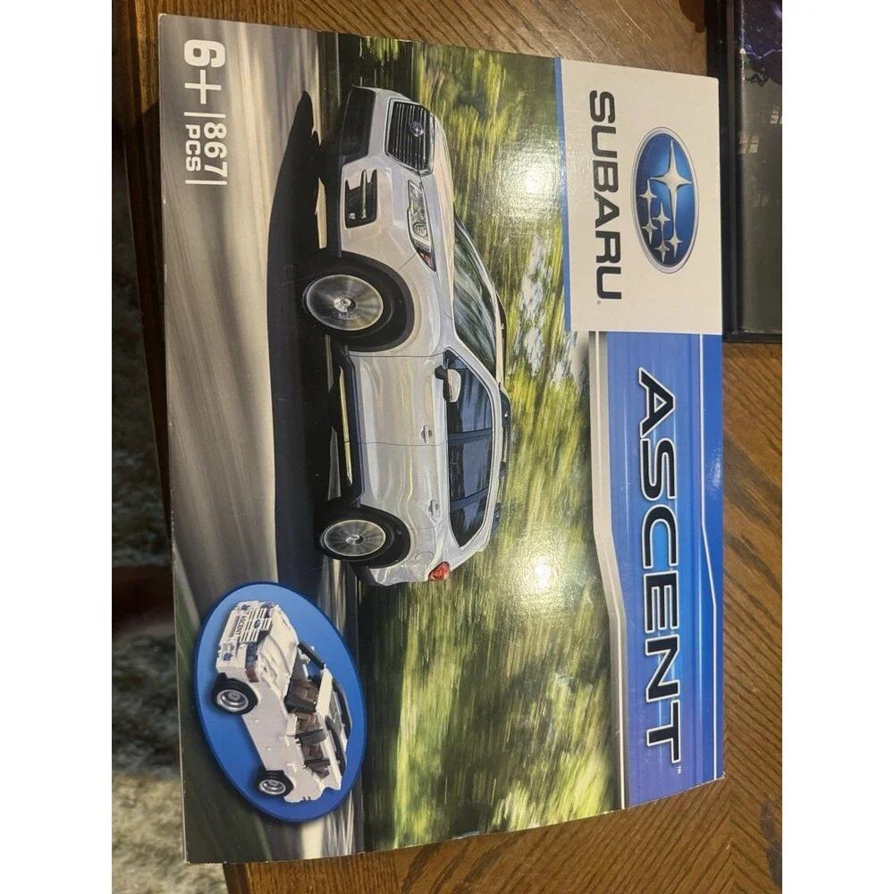 Subaru Ascent Building Block Style Set 867 Pieces Box Open But Bags Sealed